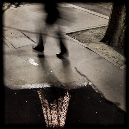 Thibaut Lafaye  Au pied de la Tour  Galerie Photo-Originale