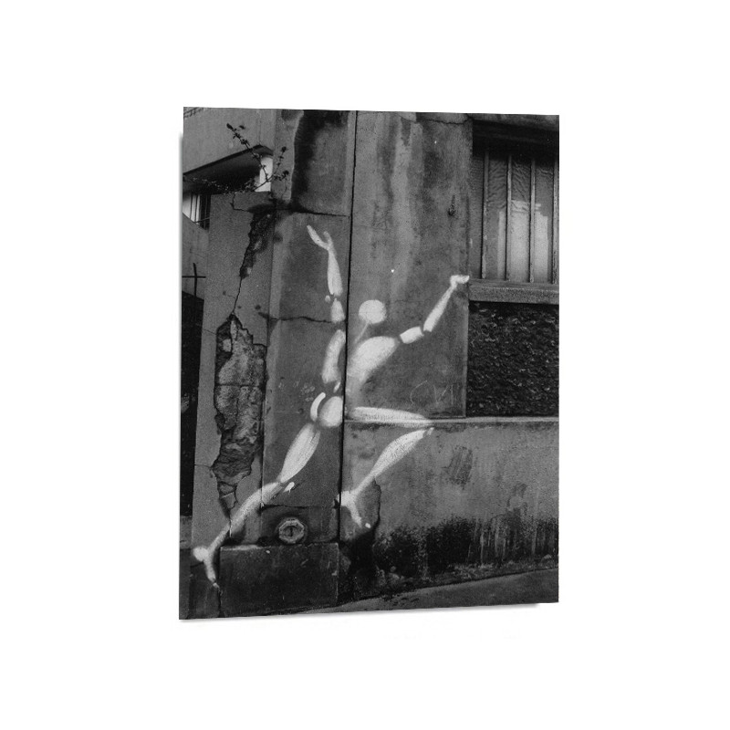 "Rue des Pavillons"