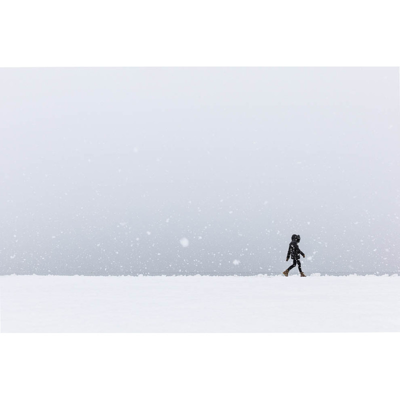 "Snow storm black"