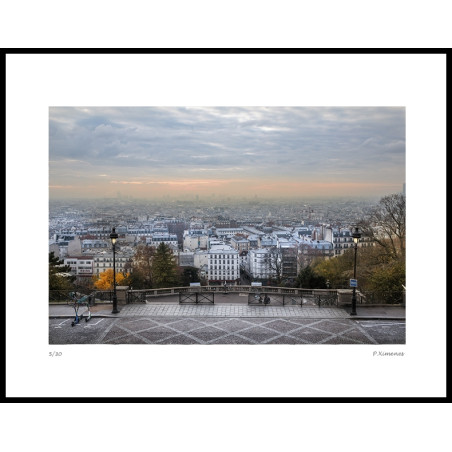 "Dans la brume Montmartroise"