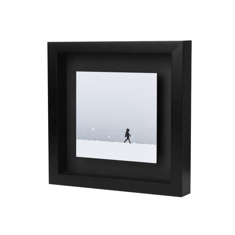 "Snow storm black"